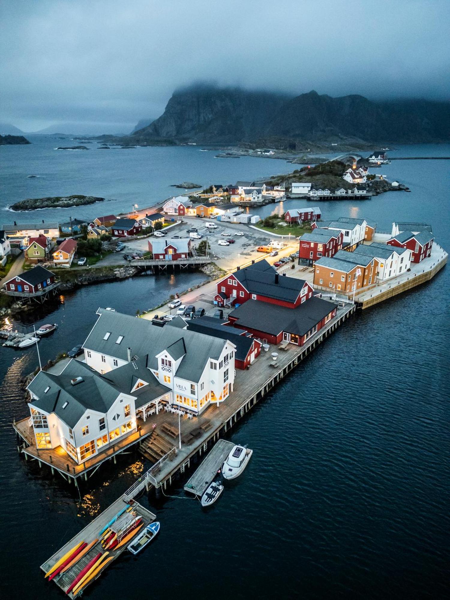Villa Bryggekanten - By Classic Norway Hotels Henningsvaer Exterior photo